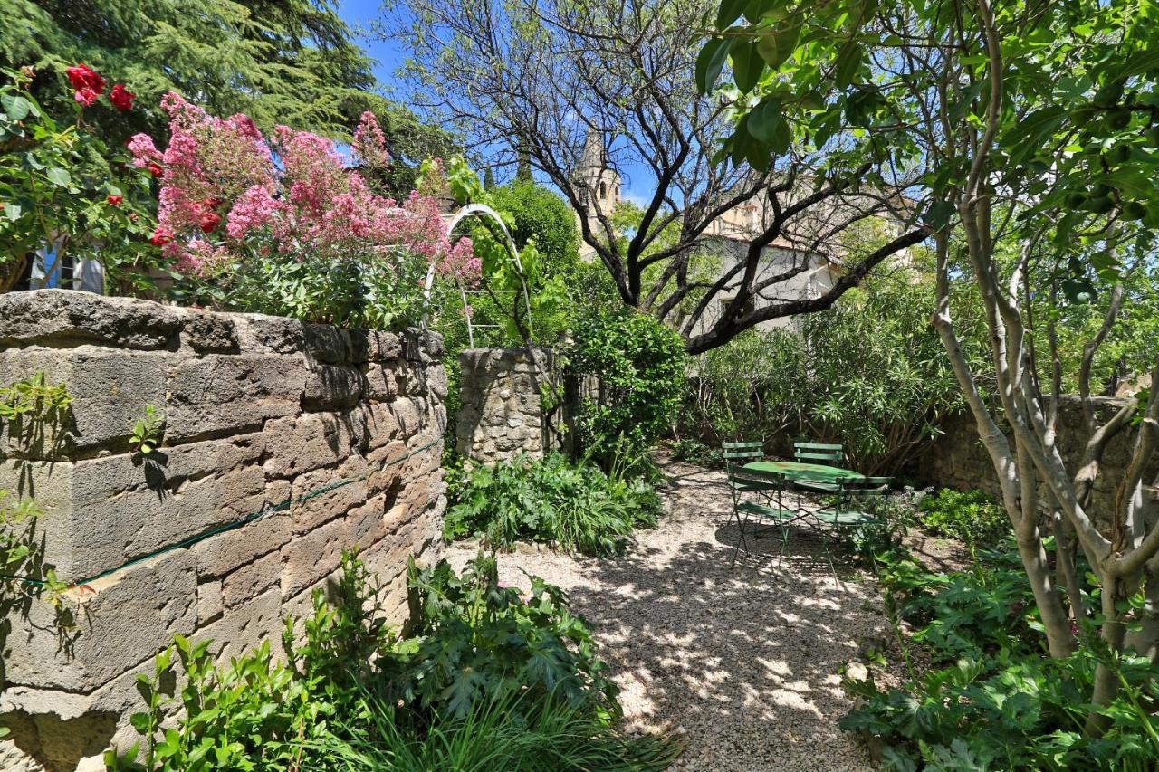Le Jardin De Mazan Bed and Breakfast Εξωτερικό φωτογραφία